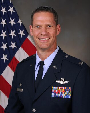 Col Lee Kloos, 388th Fighter Wing Commander