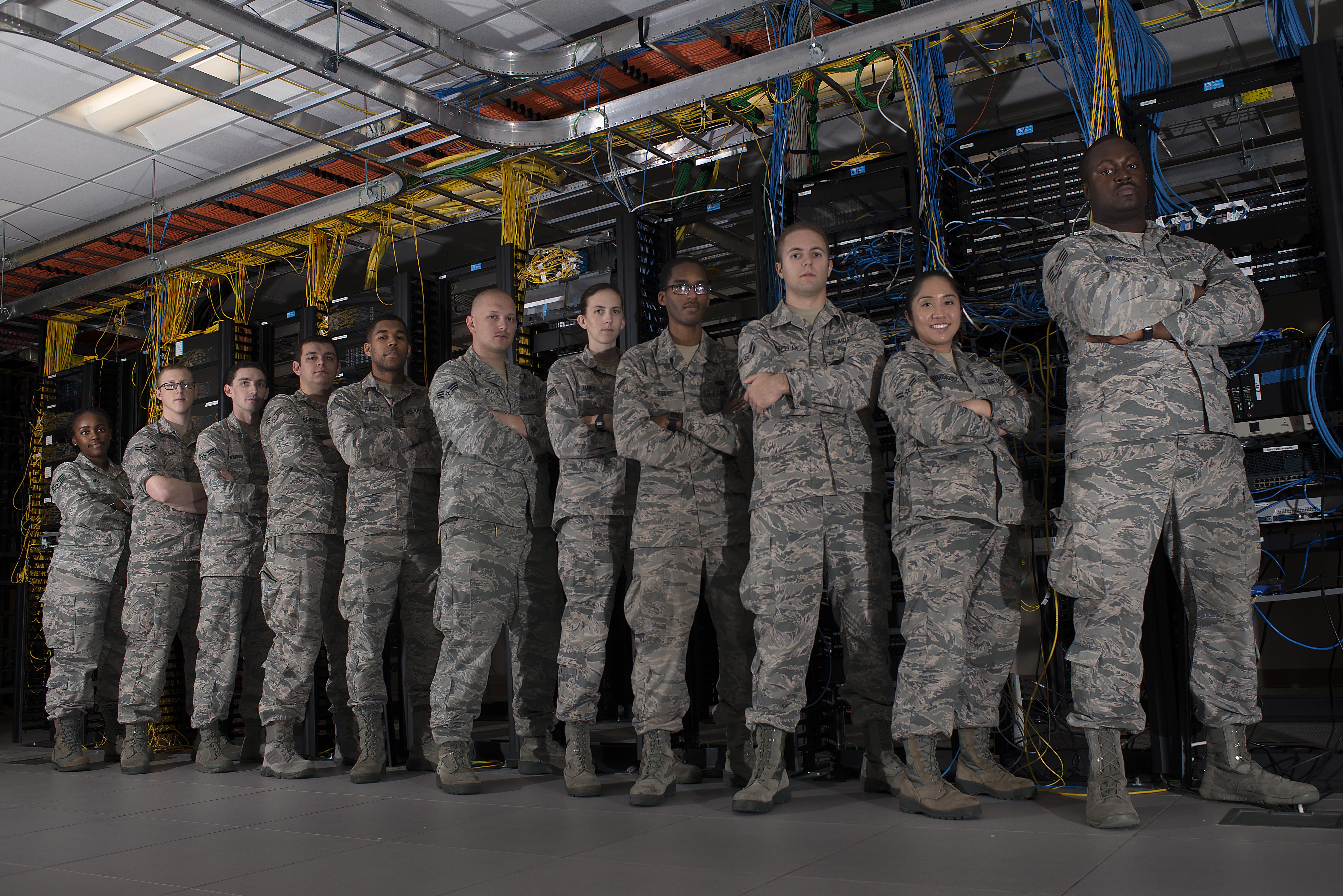 Macdill shop uniform shop