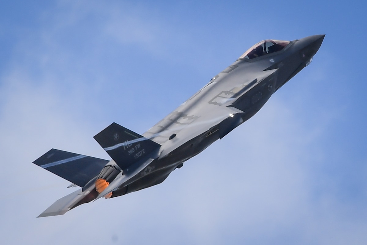 A U.S. F-35A Lightning II from Hill Air Force Base, Utah, performs for a crowd of nearly 100,000 people at Le Bourget Airport, France, during the Paris Air Show, June 23, 2017. The Paris Air Show offers the U.S. a unique opportunity to showcase their leadership in aerospace technology to an international audience. By participating, the U.S. hopes to promote standardization and interoperability of equipment with their NATO allies and international partners. This year marks the 52nd Paris Air Show and the event features more than 100 aircraft from around the world. (U.S. Air Force photo/ Tech. Sgt. Ryan Crane)