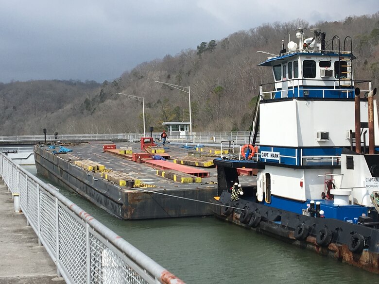 The U.S. Army Corps of Engineers Nashville District and Tennessee Valley Authority invite the public for a free tour of Melton Hill Lock at Clinch River mile 23.1 in Lenoir City, Tenn., Saturday, Aug. 19, 2017. Click on the link below for more information and to register! The deadline to register is Aug. 11, 2017. ﻿