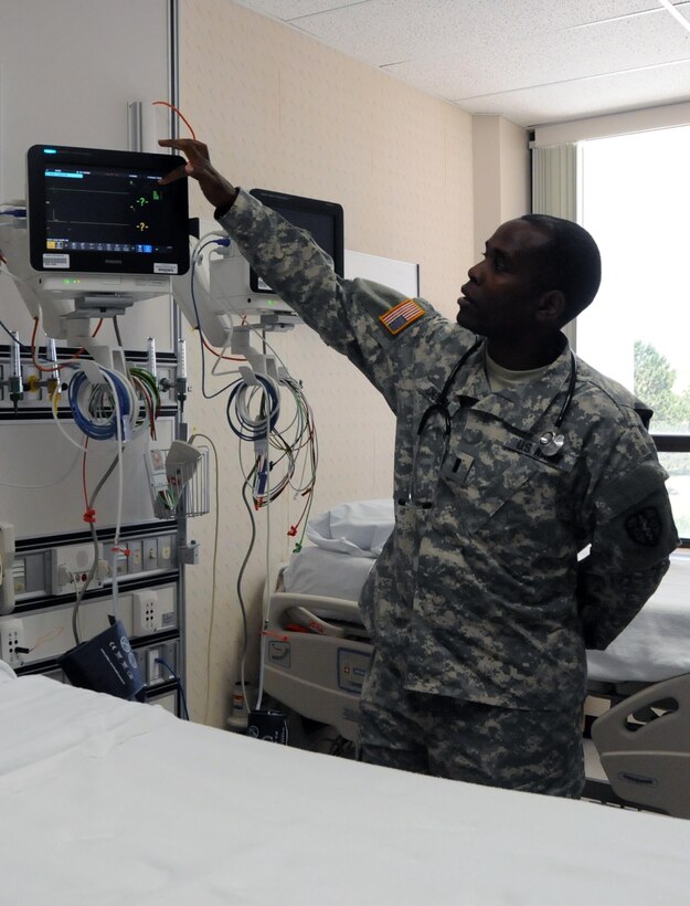 1st Lt. Henry Chumba, a medical surgical nurse assigned to 7246th Medical Support Unit located in Elkhorn, Nebraska, is one of approximately 25 U.S. Army Reserve Soldiers who are working in partnership with Rosebud Indian Health Service to provide medical care to the local tribal population. 