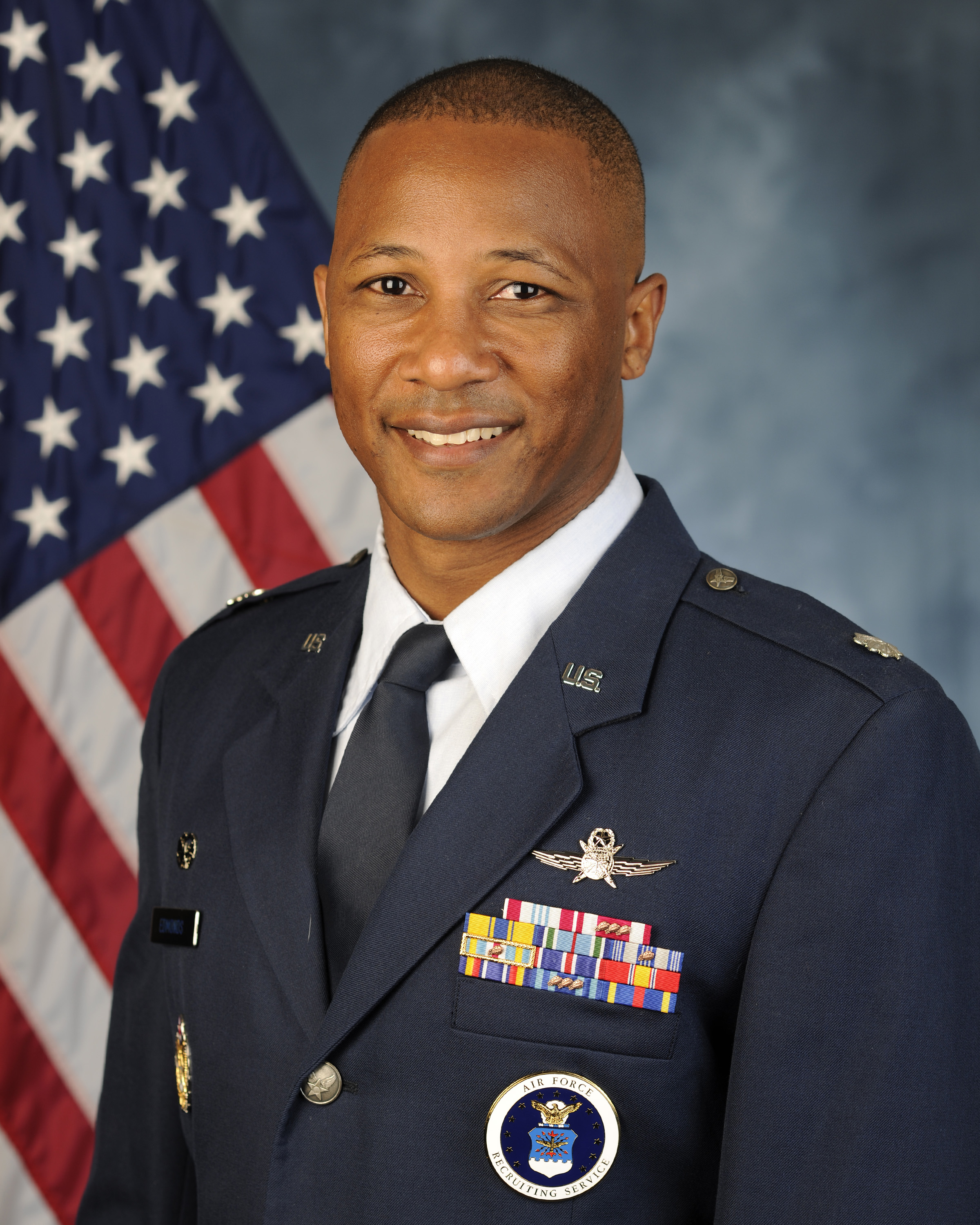 Lieutenant Colonel Corey K. Edmonds > Air Force Recruiting Service