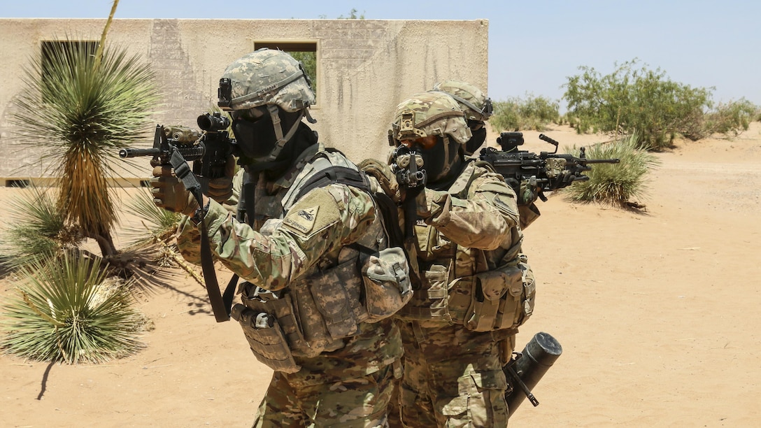 Soldiers conduct urban operations training in Tellinda-Har Village at Fort Bliss, Texas, June 28, 2017. The soldiers are assigned to Company A, 4th Battalion, 6th Infantry Regiment. Army photo by Staff Sgt. Killo Gibson