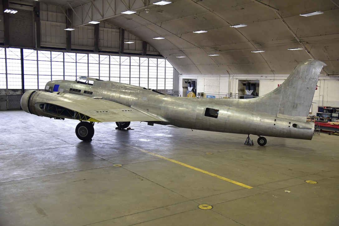 Boeing B-17F Memphis Belle™