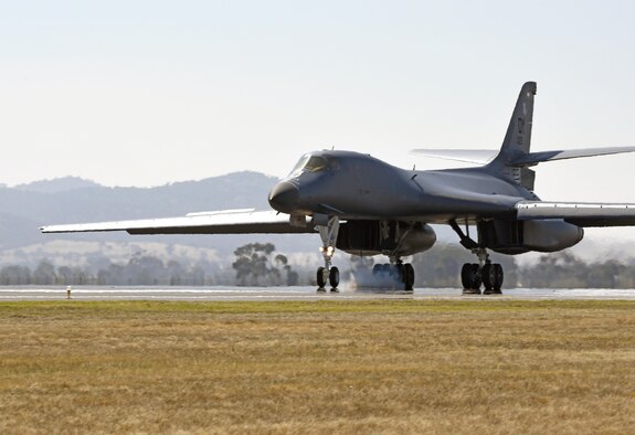 A U.S. Air Force B-1B Lancer bomber aircraft lands at Avalon Airport, Geelong, Australia, March 1, 2017. The B-1B is participating in the Australian International Airshow and Aerospace & Defence Exposition (AVALON), the largest, most comprehensive aerial event of its kind in the Southern Hemisphere. While at AVALON, the B-1B will be on static display for airshow participants. This is the first time B-1s have landed in Australia while deployed in support of U.S. Pacific Command’s Continuous Bomber Presence mission. The U.S. conducts CBP operations routinely by forward deploying bombers into the region as a deterrence capability supporting security and allies and partners in the Indo-Asia-Pacific. Bombers and aircrew commonly participate in combined exercises and operations during CBP deployments. AVALON 2017 provided an ideal forum for the U.S. to showcase the B-1B’s capabilities to our allies, partners and citizens of the Pacific. (U.S. Air Force photo by Master Sgt. John Gordinier)