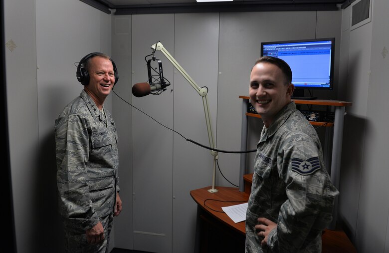 Lt. Gen Mark D. Kelly, 12th Air Force (Air Forces Southern), records the daily weather forecast for the American Forces Network Weather Center located within the 557th Weather Wing headquarters building, Offutt Air Force Base, Neb., Feb. 22, 2017. The AFN Weather Center provides global weather forecasts for all Department of Defense customer in 79 cities located on five continents. (U.S. Air Force photo by Josh Plueger)