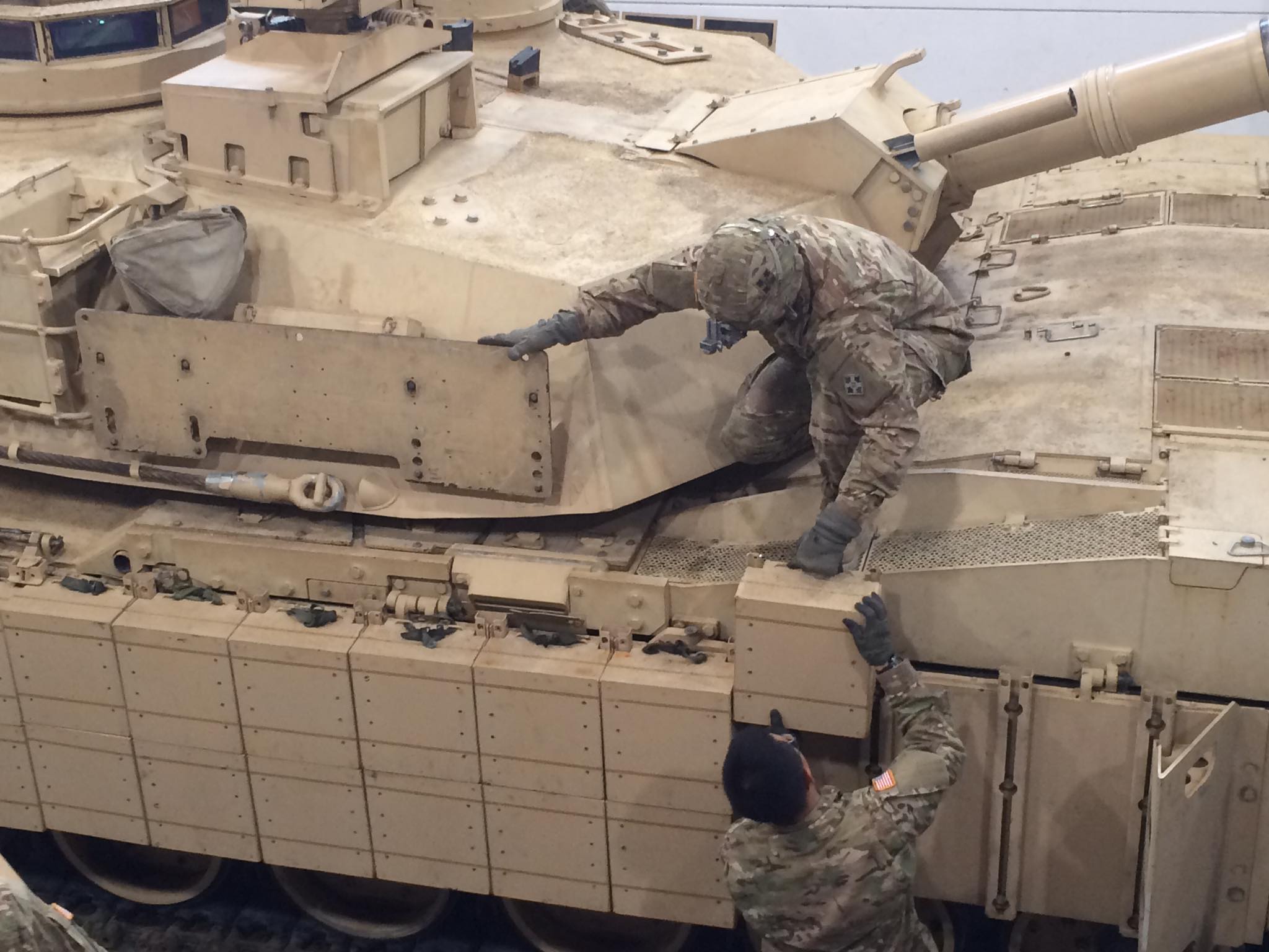 Army Unit Bolsters Abrams Tanks With 'Reactive' Armor > U.S. Department of  Defense > Defense Department News