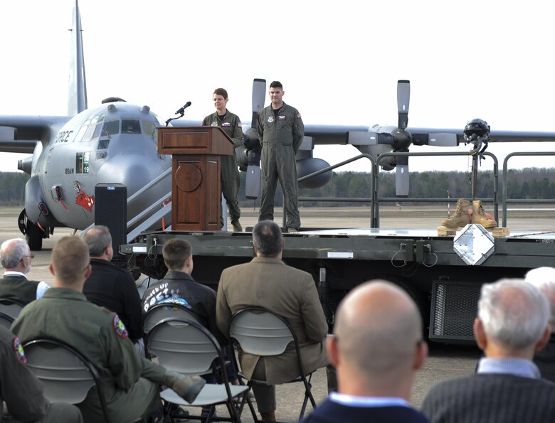 U.S. Air Force Lt. Col. Sarah Santoro, 41st Airlift Squadron Commander, speaks to current and former members of the squadron during a reunion March 24, 2017, at the flightline on Little Rock Air Force Base, Ark. The celebration honored of the 75th anniversary of the 41st AS. (U.S. Air Force photo by Airman 1st Class Grace Nichols)