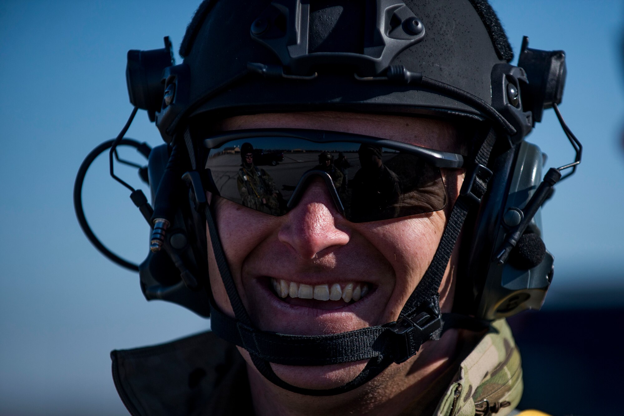 Tech. Sgt. Kyle Oler, 375th Operations Support Squadron's Survival, Evasion, Resistance, and Escape non commissioned officer in charge, prepares for a static jump on March 2, 2017 at Scott AFB, Illinois. Scott AFB hosted this jump to streamline its capabilities and jump program while offering jumpers an opportunity to get required jumps accomplished as they face weather challenges elsewhere. The 375th OSS created the drop zone to increase the readiness of units in and around Scott AFB and for use by flying or ground units with an interest and the requirements. (U.S. Air Force photos/Senior Airman Tristin English)