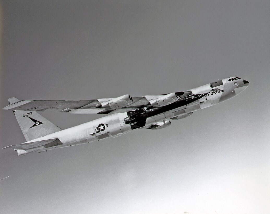 (Edwards History Office file photo)