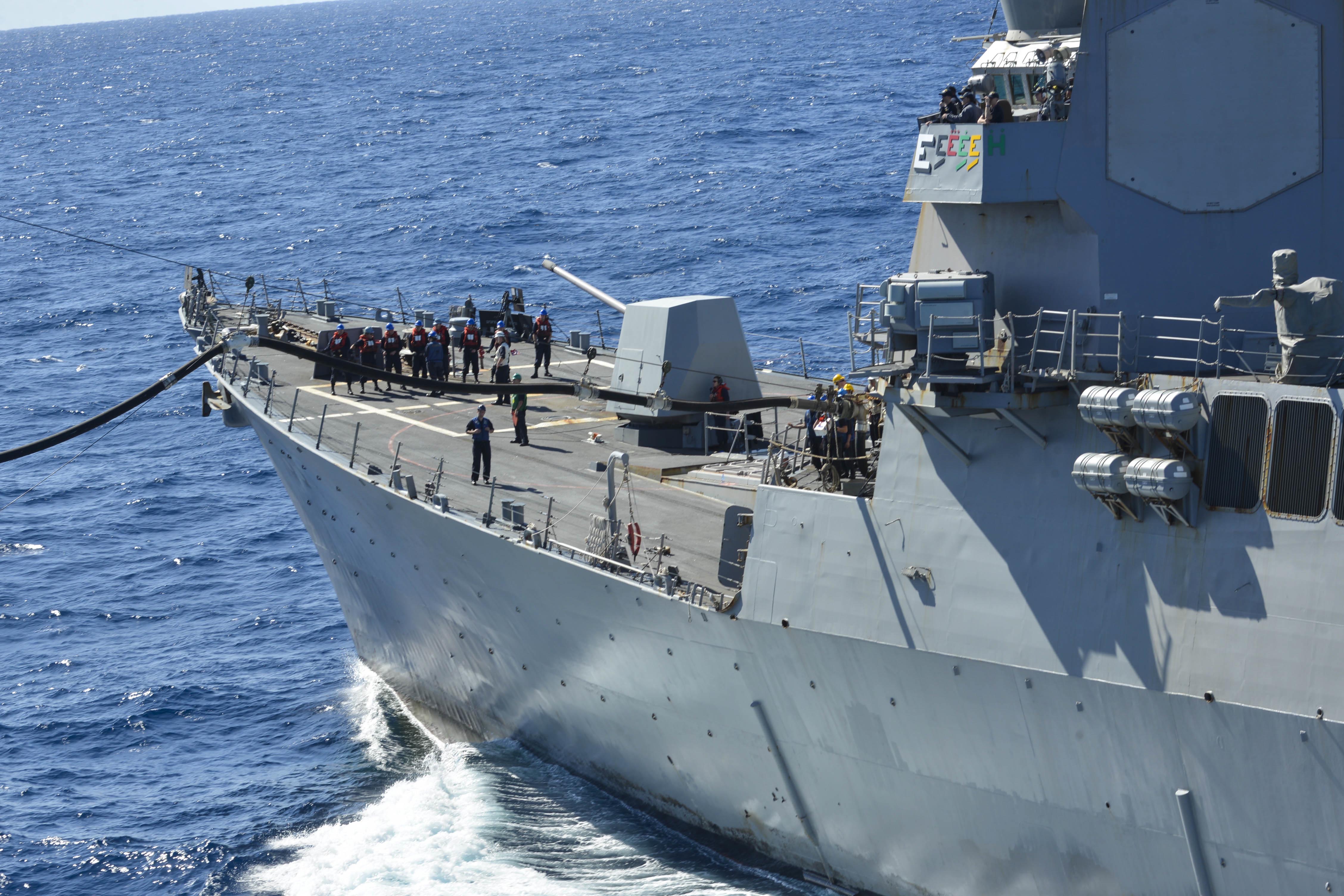 USS Iwo Jima Completes FuelingatSea Certification > United States