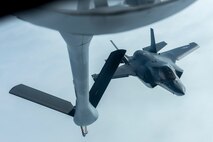 A U.S. Marine Corps F-35B Lightning II from the Marine Fighter Attack Squadron 121, approaches the boom of a KC-135 Stratotanker from the 909th Air Refueling Squadron for an inflight refuel March 14, 2017, over the Pacific Ocean. The 909th ARS provides combat-ready KC-135 tanker aircrews to support peacetime operations and all levels of conflict in the Indo-Asia-Pacific theater. (U.S. Air Force photo by Senior Airman John Linzmeier)
