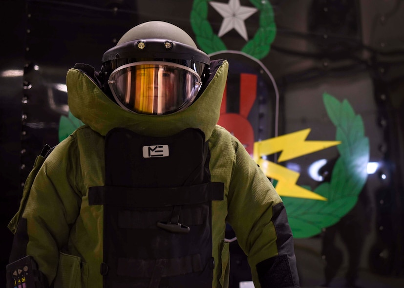 U.S. Air Force Senior Airman HTyler Kelley, 19th Civil Engineer Squadron explosive ordnance disposal technician, wears an EOD 9 Bomb Suit March 15, 2017, at Little Rock Air Force Base, Ark. Bomb suits can range in weight from 70-80 pounds. (U.S. Air Force photo by Senior Airman Stephanie Serrano)