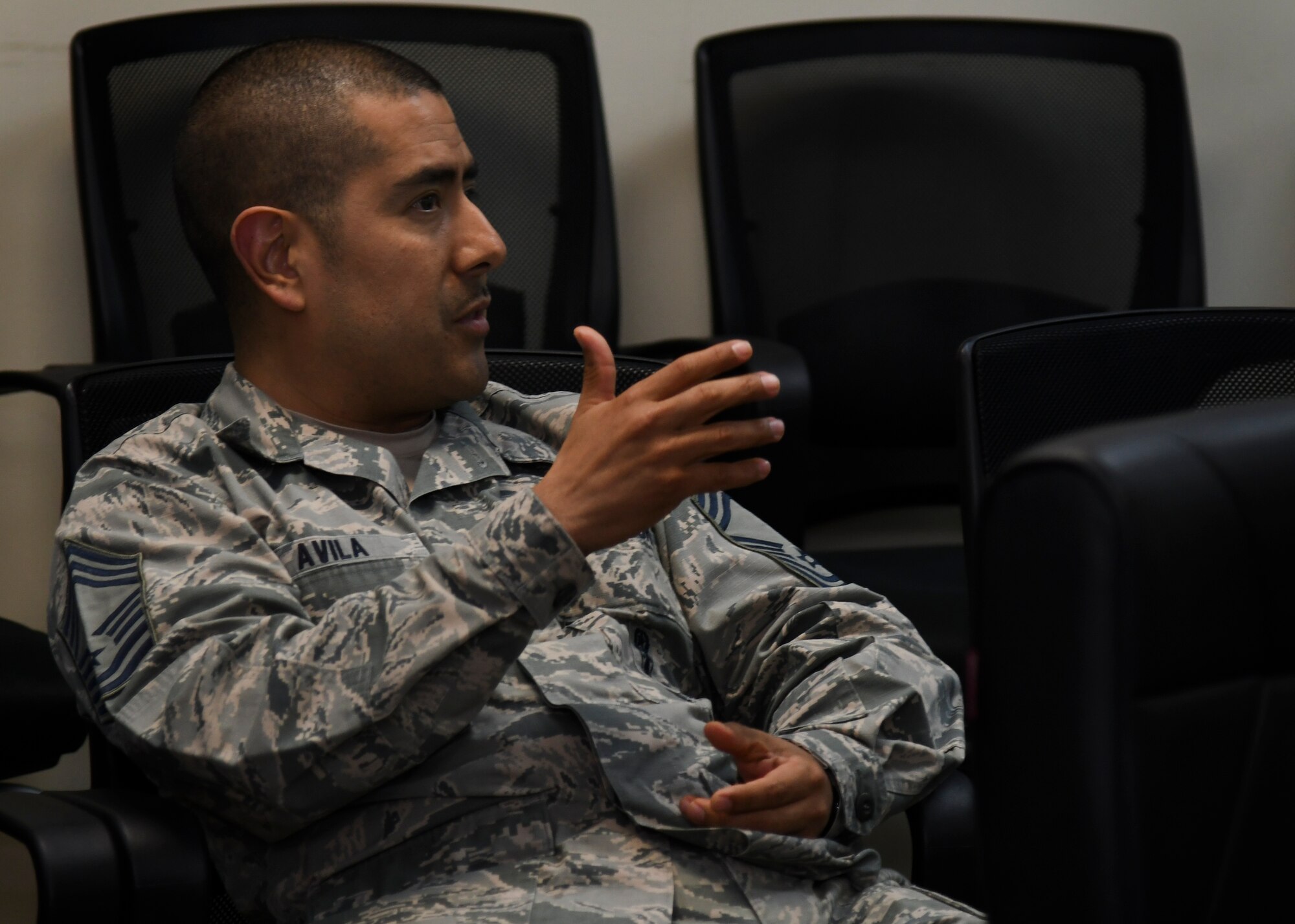 U.S. Air Force Chief Master Sgt. Emilio Avila, 51st Operations Group superintendent, guides a discussion during an Airpower Leadership Academy course at Osan Air Base, Republic of Korea, March 15, 2017. The class creates an open forum for students to discuss various topics amongst each other with the presence of senior non-commissioned officers to guide the conversation. (U.S. Air Force photo by Airman 1st Class Gwendalyn Smith)