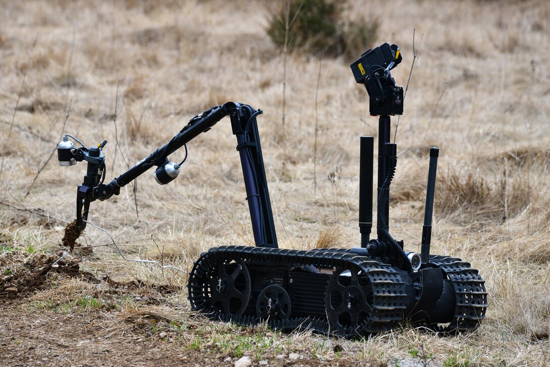 U.S. soldiers operate their Talon robot during exercise Vanguard Proof 17 at Pocek Range in Postonja, Slovenia, March 19, 2017. U.S. and Slovenian soldiers trained on multiple improvised explosive device identification and disposal scenarios to enhance interoperability and define a common operating picture. Army photo by Paolo Bovo