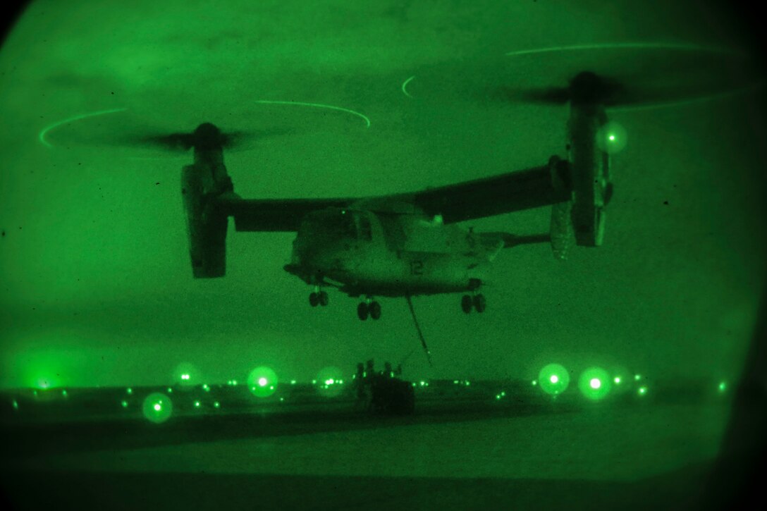 U.S. Marines with Combat Logistics Battalion 7, Special Purpose Marine Air-Ground Task Force-Crisis Response-Central Command, conduct a helicopter support team training operation with Marine Medium Tiltrotor Squadron 165 while forward deployed in the Middle East, March 10, 2017. SPMAGTF-CR-CC is a self-sustaining expeditionary unit, designed to provide a range of crisis response capabilities to the USCENTCOM area of operations. (U.S. Marine Corps photo by Lance Cpl. Kyle McNan)
