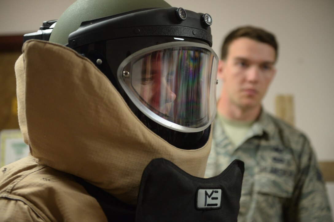 Brandon Young, Leadership Abilene Class of 2017 student, dons an explosive ordinance disposal suit as part of a tour at Dyess Air Force Base, Texas, March 17, 2017. Leadership Abilene is a year-long class focused on building relationships across all facets of Abilene in order to contribute to the continued growth of the city. (U.S. Air Force photo by Airman 1st Class Rebecca Van Syoc)