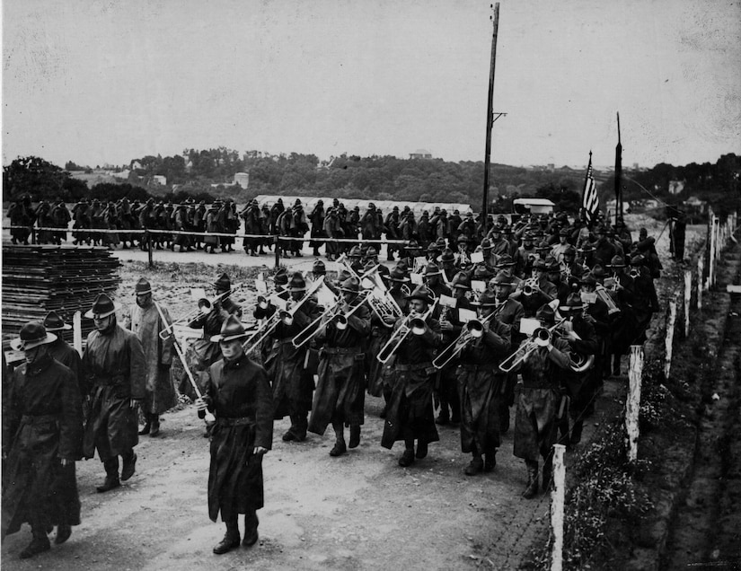 An American detachment leaves the docks of Le Havre, France, for the Western Front in July 1918. Army photo