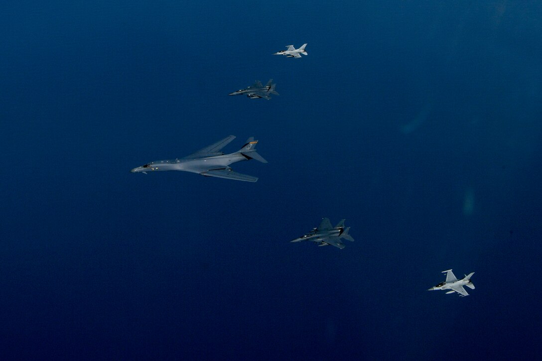 A U.S. Air Force B-1B Lancer flies in formation with Republic of Korea F-15Ks and F-16s in the vicinity of the Republic of Korea March 21, 2017. The sortie was carried out as part of U.S. Pacific Command's continuous bomber presence mission. 