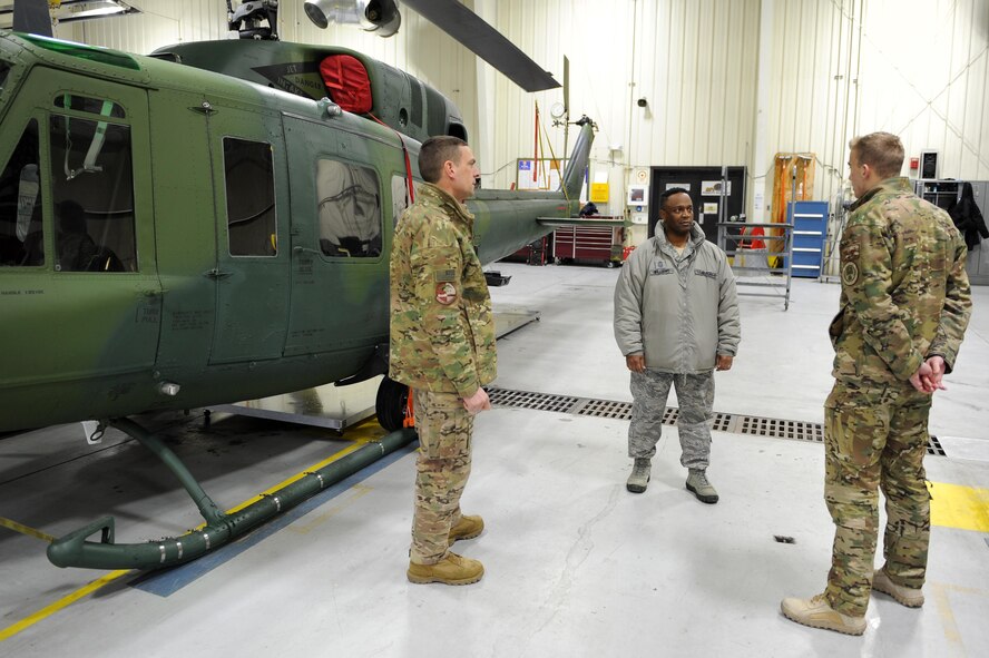 Chief Master Sgt. Calvin Williams, Air Force Global Strike command chief, speaks with Airmen from the 54th Helicopter Squadron at Minot Air Force Base, N.D., March 9, 2017. Williams visited several units on base to discuss the importance of their missions. (U.S. Air Force photo/Senior Airman Kristoffer Kaubisch)