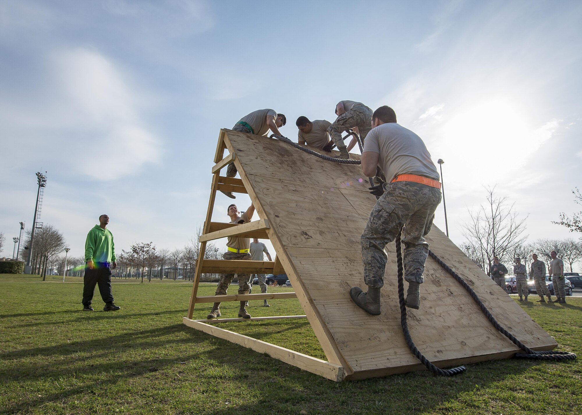 Airmen from the 606th Air Control Squadron and 724th Air Mobility Squadron participate in the first Combat Warrior Challenge at Aviano Air Base, March 14, 2017. Eight teams of Airmen representing squadrons from the 31st Fighter Wing participated in the event. (U.S. Air Force photo by Senior Airman Cory W. Bush)