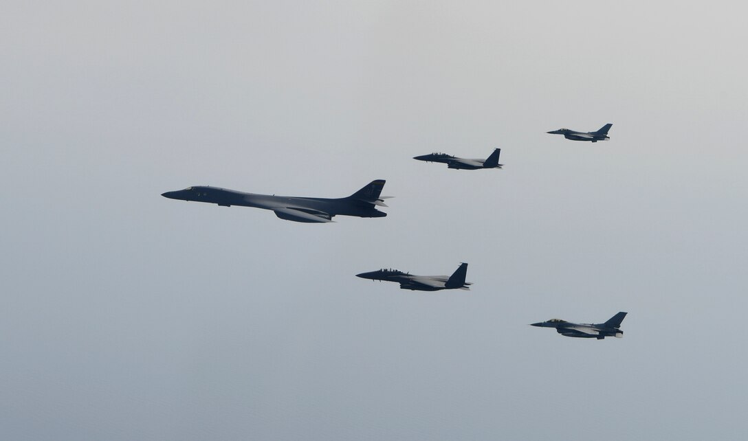 A U.S. Air Force B-1B Lancer flies in formation with Republic of Korea F-15Ks and F-16s in the vicinity of the Republic of Korea March 21, 2017. The sortie was carried out as part of U.S. Pacific Command's continuous bomber presence mission. 