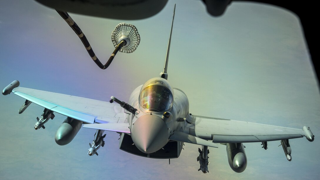 A U.S. Air Force KC-10 Extender refuels a British aircraft during a sortie to support Combined Joint Task Force Operation Inherent Resolve over Iraq, March 22, 2017. Extenders have provided fuel to coalition aircraft to weaken and destroy the Islamic State in Iraq and Syria. Air Force photo by Senior Tyler Woodward