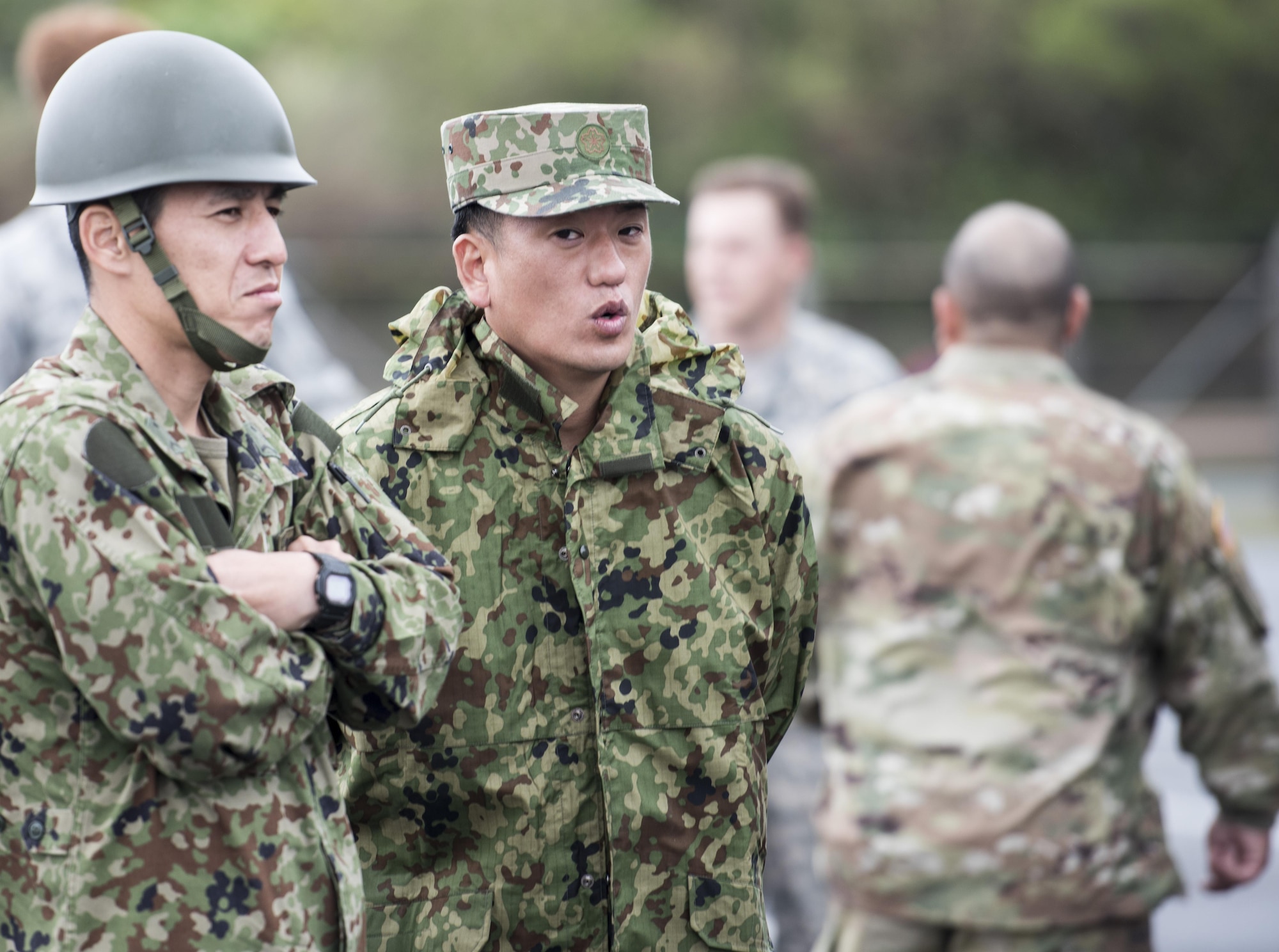 Japan Air Self Defense Force members observe as U.S. Soldiers and Airmen prepare for the rapid load of a Patriot missile battery onto a U.S. Air Force C-17 Globemaster III March 14, 2017, on Kadena Air Base, Japan. U.S. Army Soldiers from the 1st Battalion, 1st Air Defense Artillery Regiment invited the Japan Air Self-Defense Force’s 5th Air Defense Missile Group and Japan Ground Self-Defense Force’s 15th Anti-Aircraft Regiment to observe and demonstrate rapid deployment of the U.S. Patriot missile battery system via U.S. Air Force C-17 Globemaster IIIs. (U.S. Air Force photo by Senior Airman Omari Bernard)