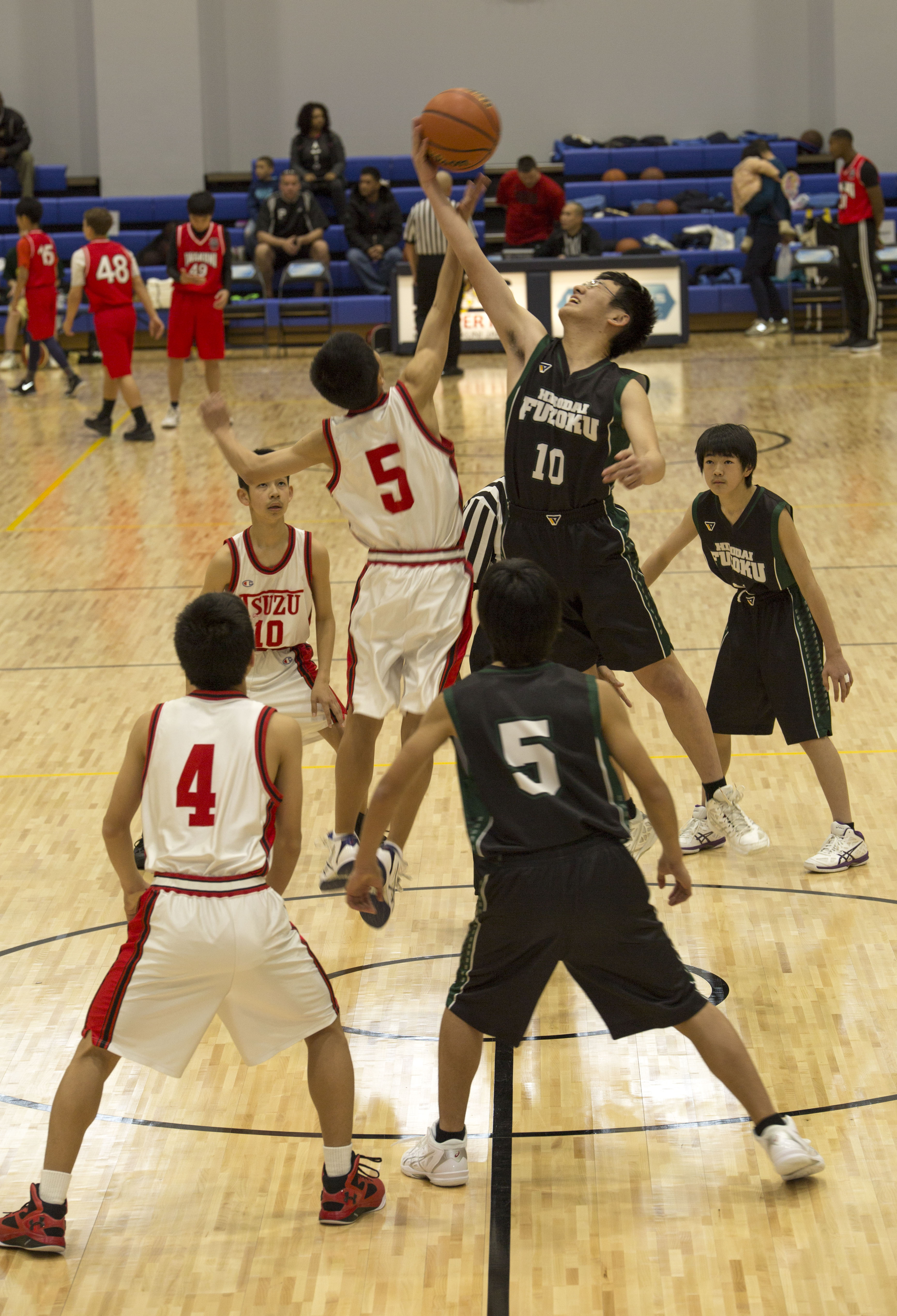 Japanese And American Students Hoop For Friendship At Basketball Tournament Marine Corps Air Station Iwakuni Japan News Article Display