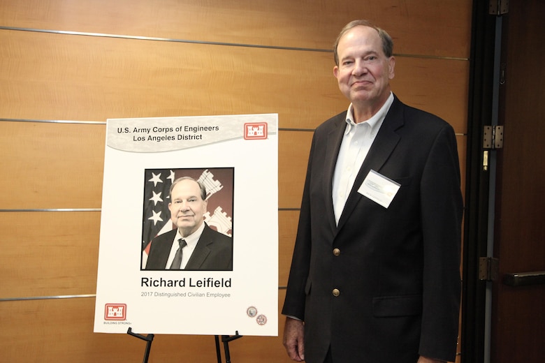 Richard Leifield, former chief of Engineering Division, is inducted into the Los Angeles District's Gallery of Distinguished Civilian Employees in a ceremony at the District headquarters in Los Angeles March 23. The induction was held in conjunction with the District's annual Retiree Recognition Day.