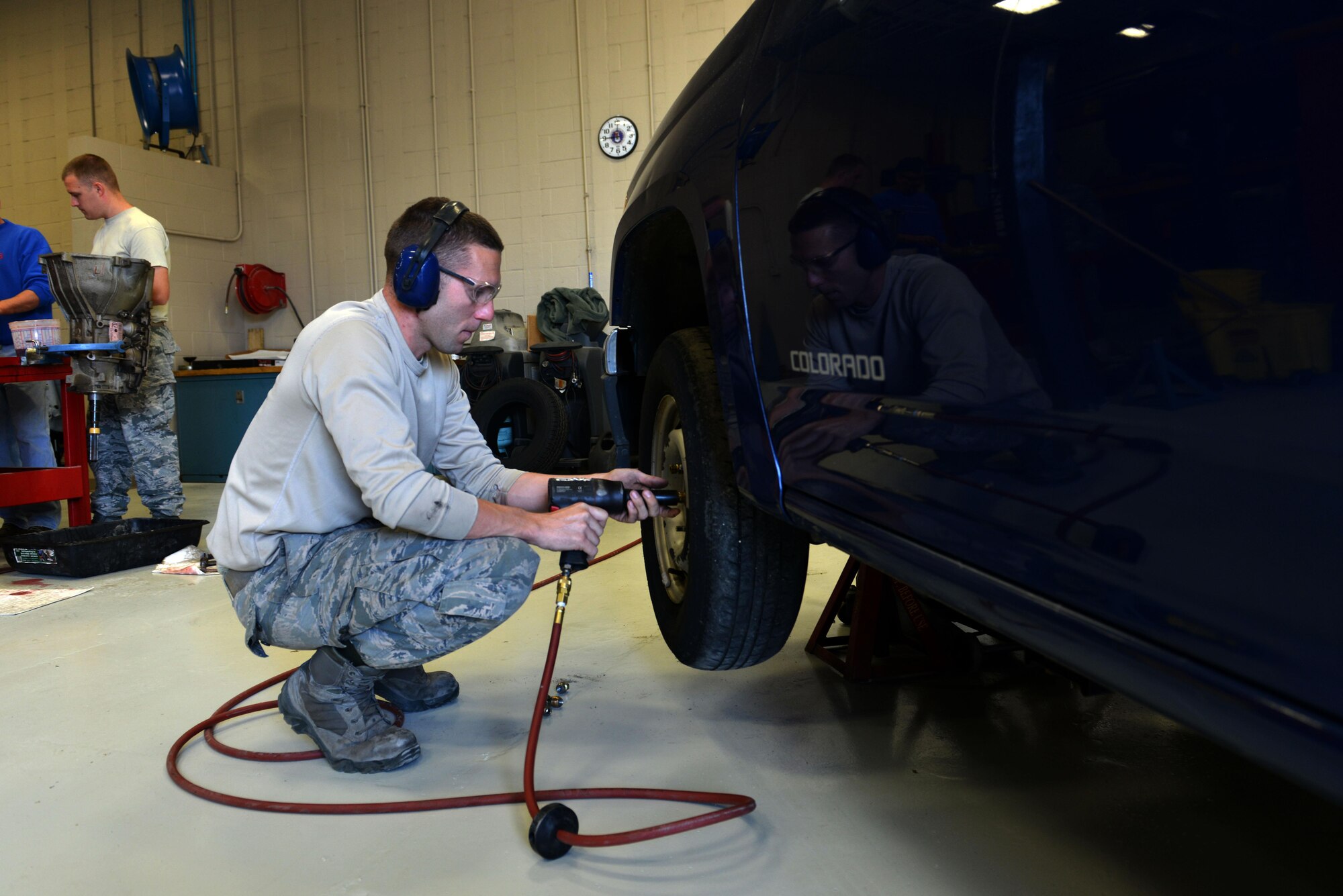 U.S. Air Force Staff Sgt. Cody McDonald, 20th Logistics Readiness Squadron customer service noncommissioned officer in charge, removes tires from a truck at Shaw Air Force Base, S.C., March 23, 2017. The tires needed to be replaced due to low tread. Tread can be tested using the “penny method:” if a penny is placed upside down in the tread of a tire and President Abraham Lincoln’s entire head is visible, the tread is considered low. (U.S. Air Force photo by Airman 1st Class Destinee Sweeney)