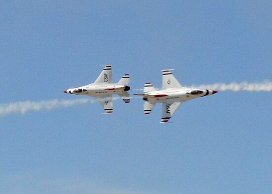 The highlight of the 2017 L.A. County Air Show was the U.S. Air Force Thunderbirds Demonstration Team. Six red, white and blue F-16s took to the skies to demonstrate precision flying both in formation and individually on both days of the air show, March 25-26. (U.S. Air Force photo by Kenji Thuloweit)