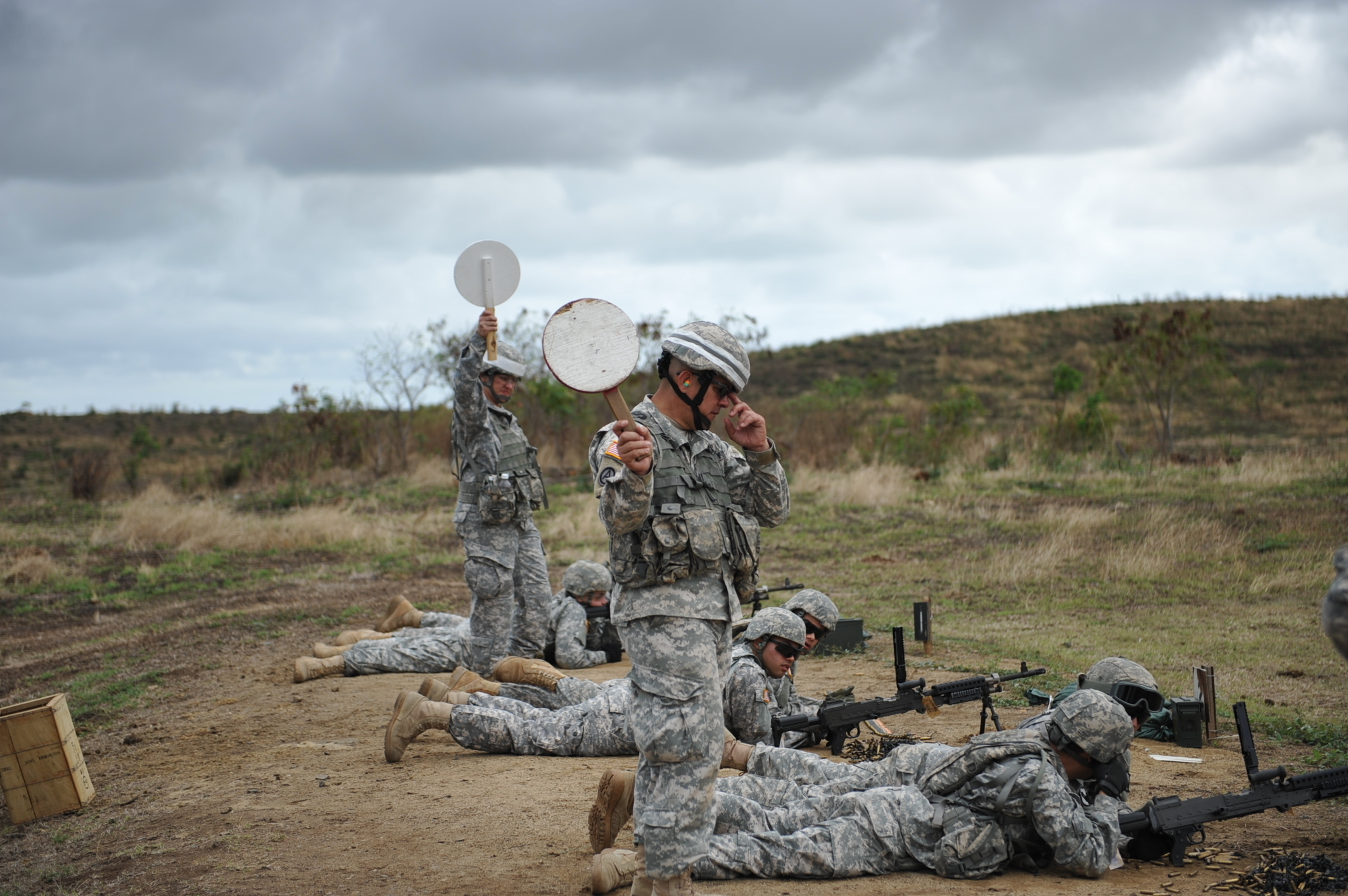 1st Mission Support Command soldiers qualify on the M240B