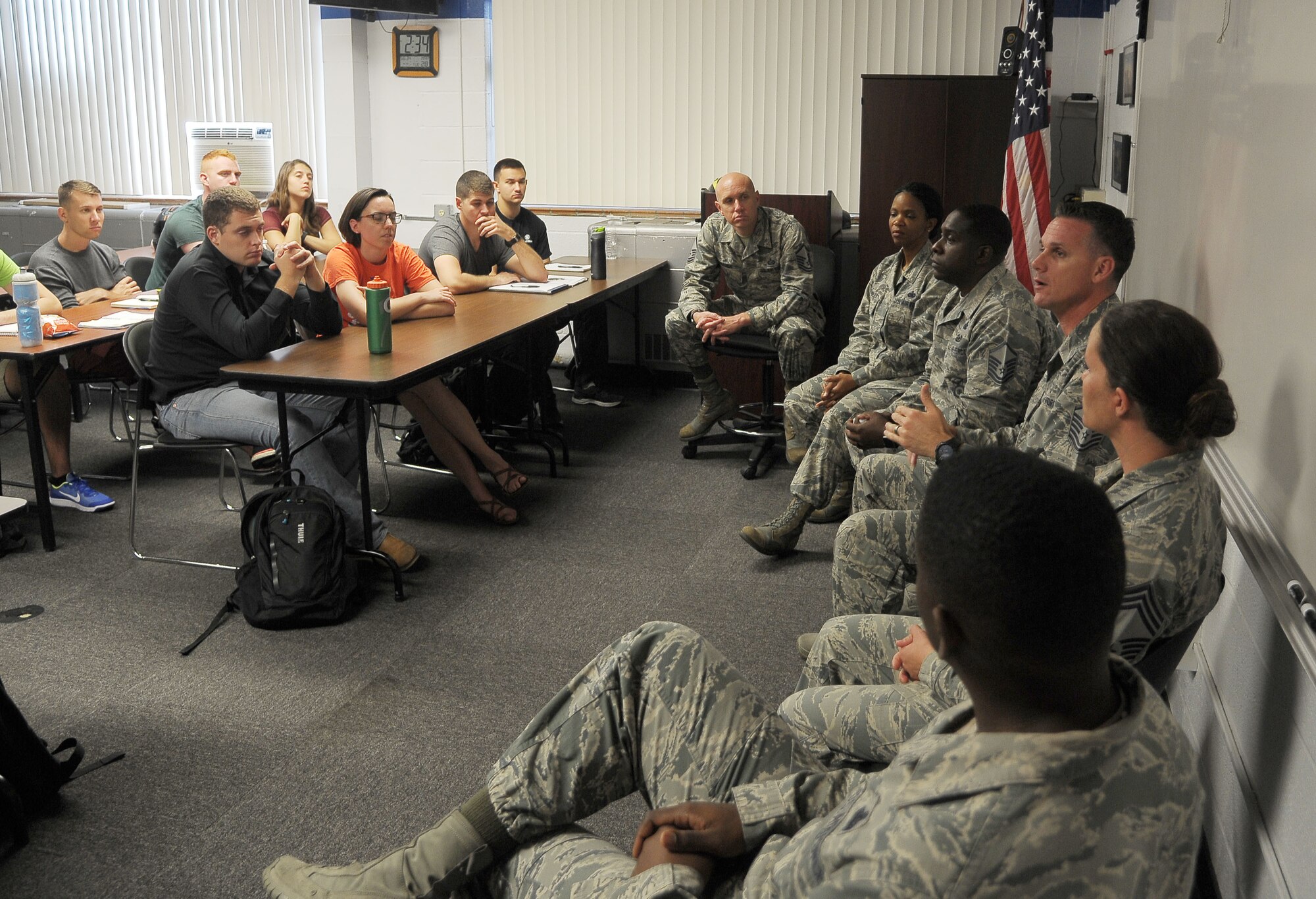 Team MacDill senior NCOs discuss various topics with Air Force ROTC cadets during a visit to the University of Florida’s Detachment 150 in Gainesville, Fla., March 28, 2017. The cadets asked questions about their future role as Air Force leaders and who to look to for guidance. (U.S. Air Force photo by Airman 1st Class Adam R. Shanks)