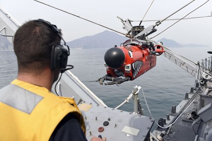 Mineman 1st Class Sean McDermott prepares to launch a mine-neutralization vehicle onboard USS Warrior (MCM 10) in support of exercise Foal Eagle 2017. Foal Eagle is a series of joint and combined field training exercises conducted by Combined Forces Command (CFC) and U.S. Forces Korea (USFK) ground, air, naval and special operations component commands. Approximately 10,600 U.S. forces are operating alongside Republic of Korea forces. 