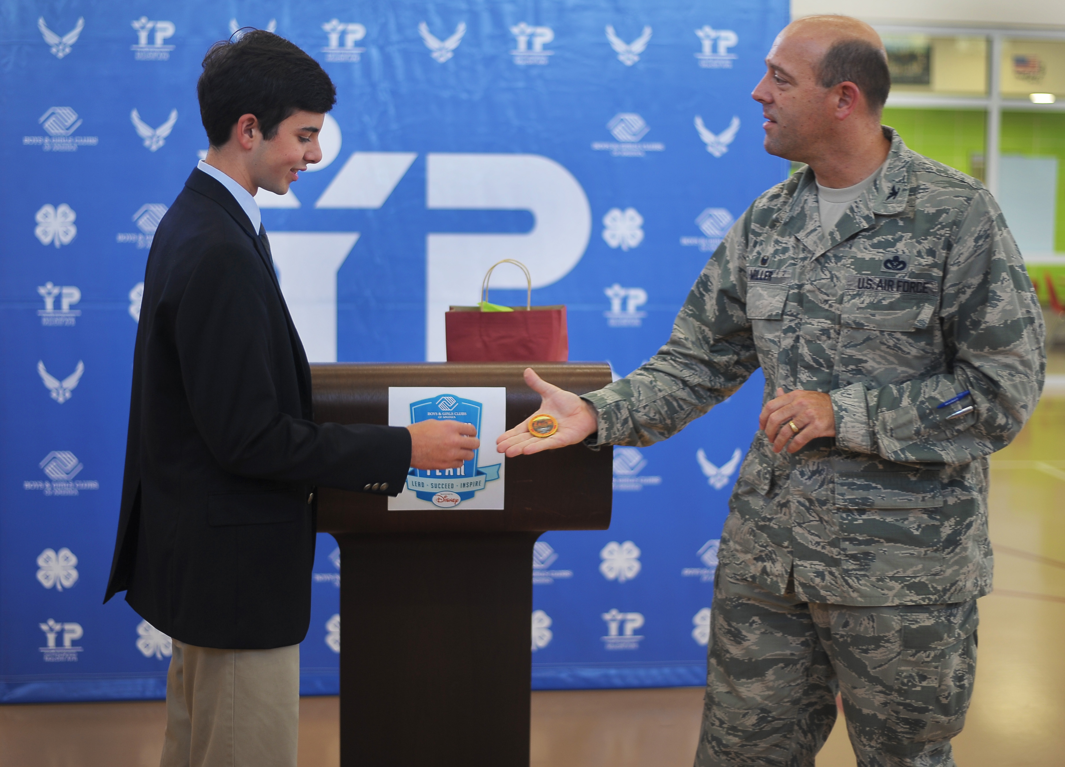 macdill military clothing