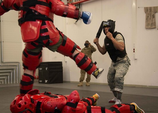 Airman 1st Class Cameron Rogers, right, 86th Security Forces Squadron control center technician, uses a baton to practice defending himself against Tech. Sgt. James Vetter, 435th Security Forces Squadron operations support NCO, during training for potential Phoenix Ravens on Ramstein Air Base, Germany, April 27, 2017. The 86 SFS conducted the training to determine the suitability of security forces personnel for the Phoenix Raven qualification course on Fort Dix, NJ. (U.S. Air Force photo by Senior Airman Elizabeth Baker/Released) 