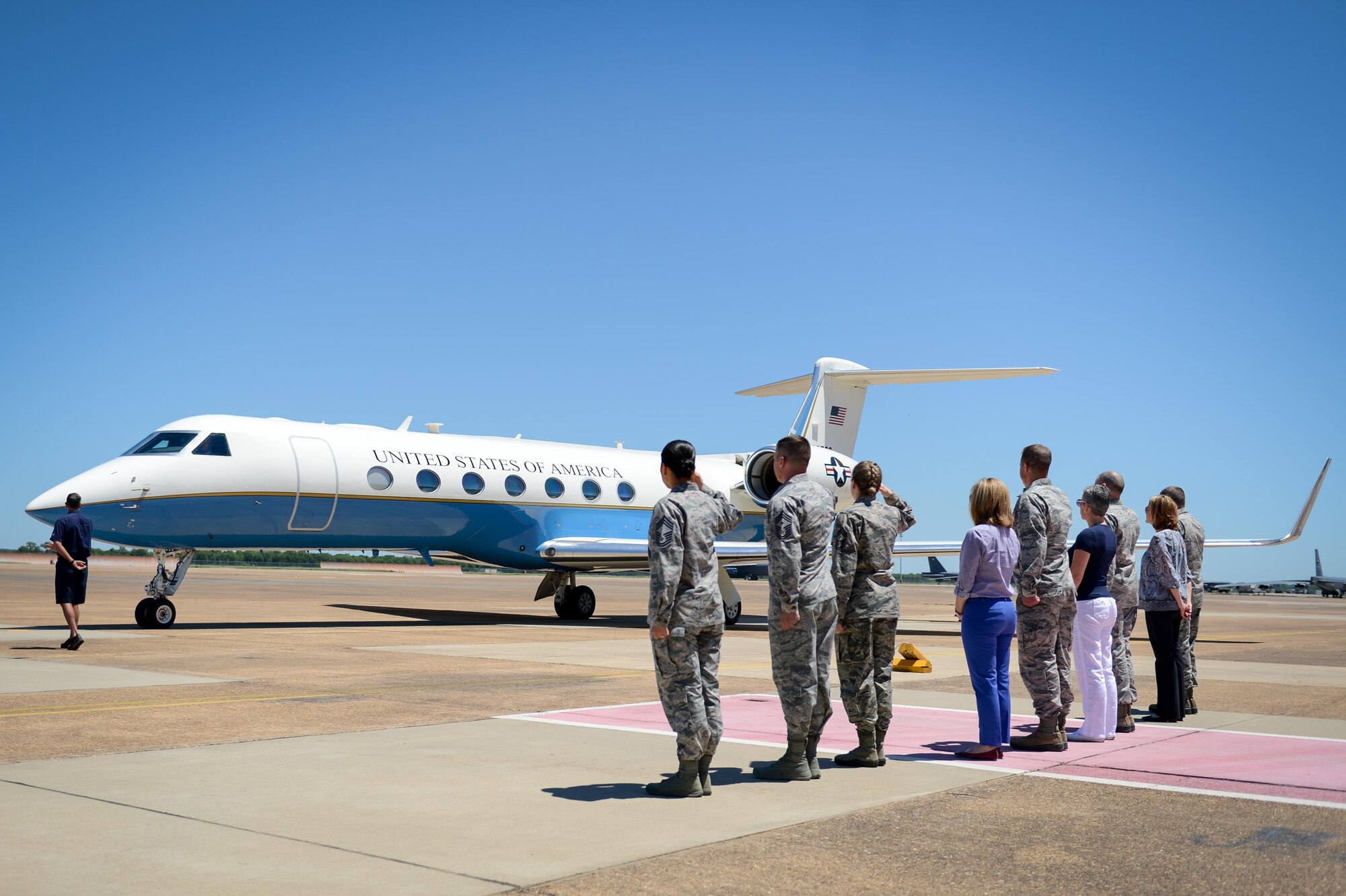 Barksdale’s senior leadership greet Gen. Paul J. Selva, vice chairman of the Joint Chiefs of Staff, upon arrival at Barksdale Air Force Base, La., May 1, 2017. Selva’s visit to Barksdale was part of a nuclear enterprise immersion tour where he spent the afternoon with Airmen from Air Force Global Strike Command, 8th Air Force and 2nd Bomb Wing. Barksdale’s senior leaders discussed with Selva the role Barksdale plays in the U.S. deterrence mission and recent accomplishments of units at Barksdale and within Global Strike. (U.S. Air Force photo/Senior Airman Mozer O. Da Cunha)