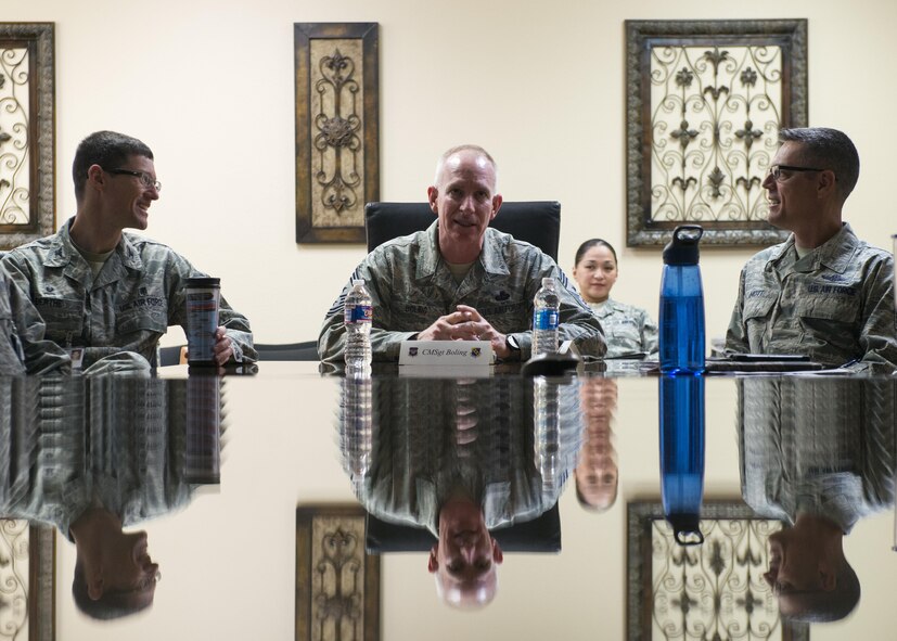 U.S. Air Force Chief Master Sgt. Alan Boling, 8th Air Force command chief, receives a Wing Mission Briefing May 2, 2017 at Dyess Air Force Base, Texas. Boling spent two days touring the base to better understand Dyess’ key role in supporting the Mighty Eighth’s mission. (U.S. Air Force photo by Airman 1st Class Katherine Miller)