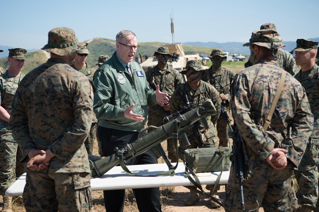 Deputy Defense Secretary Bob Work meets with Marines at Camp Pendelton, Calif., April 4, 2017. DoD photo by Air Force Staff Sgt. Jette Carr