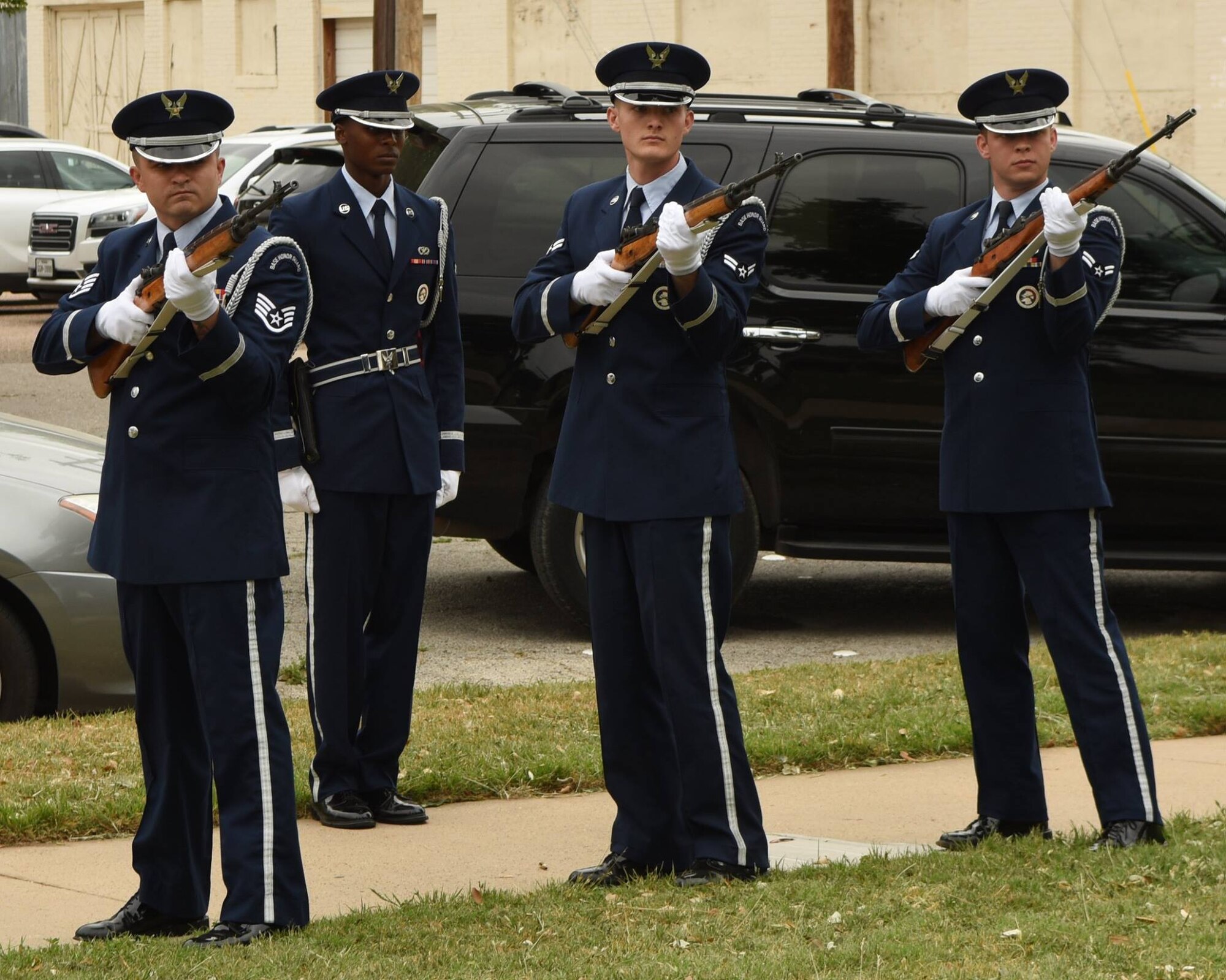 Dyess Honor Guard participates in Peace Officer Memorial > Dyess Air