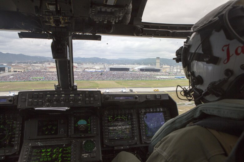 A U.S. Marine Corps MV-22B Osprey with Marine Medium Tiltrotor Squadron (VMM) 265 conducts a level III flight demonstration during the 41st Japan Maritime Self-Defense Force – Marine Corps Air Station Iwakuni Friendship Day at MCAS Iwakuni, Japan, May 5, 2017. Since 1973, MCAS Iwakuni has held a single-day air show designed to foster positive relationships and offer an elevating experience that displays the communal support between the U.S. and Japan. The air show also encompassed various U.S. and Japanese static aircraft displays, aerial performances and demonstrations, food and entertainment. (U.S. Marine Corps photo by Lance Cpl. Jacob Farbo)