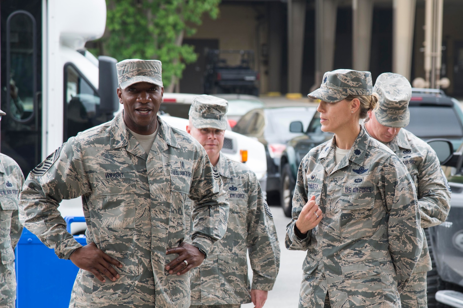 Chief Master Sgt. of the Air Force Kaleth O. Wright speaks with Lt. Col. Meghan
Doherty, 326th Training Squadron commander, as he tours Airmen’s Week facilities
May 3, 2017, at Joint Base San Antonio-Lackland, Texas. During Airmen’s Week, a
graduated class of 700-900 new Airmen are broken down into small groups and
taught how to apply Air Force core values to real-world situations and develop
professional, resilient Airmen, inspired by Air Force heritage, committed to the Air
Force Core Values and motivated to deliver Airpower for America. (U.S. Air Force
photo by Airman Dillon Parker)