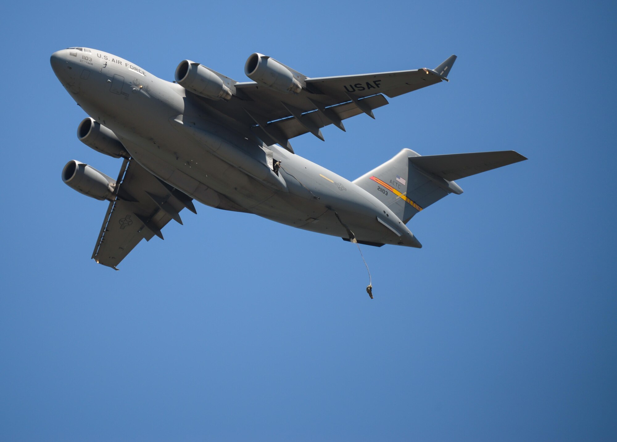 Tactical Air Control Party Airmen jump from a C-17 Globemaster III, performing a close-air support combat exercise during the Barksdale Air Force Base Airshow, May 7. The jump was a public demonstration of the Air Force’s combat prowess as Airmen have supported and continue to support deployed operations in the Middle East. (U.S. Air Force photo/Staff Sgt. Benjamin Raughton)