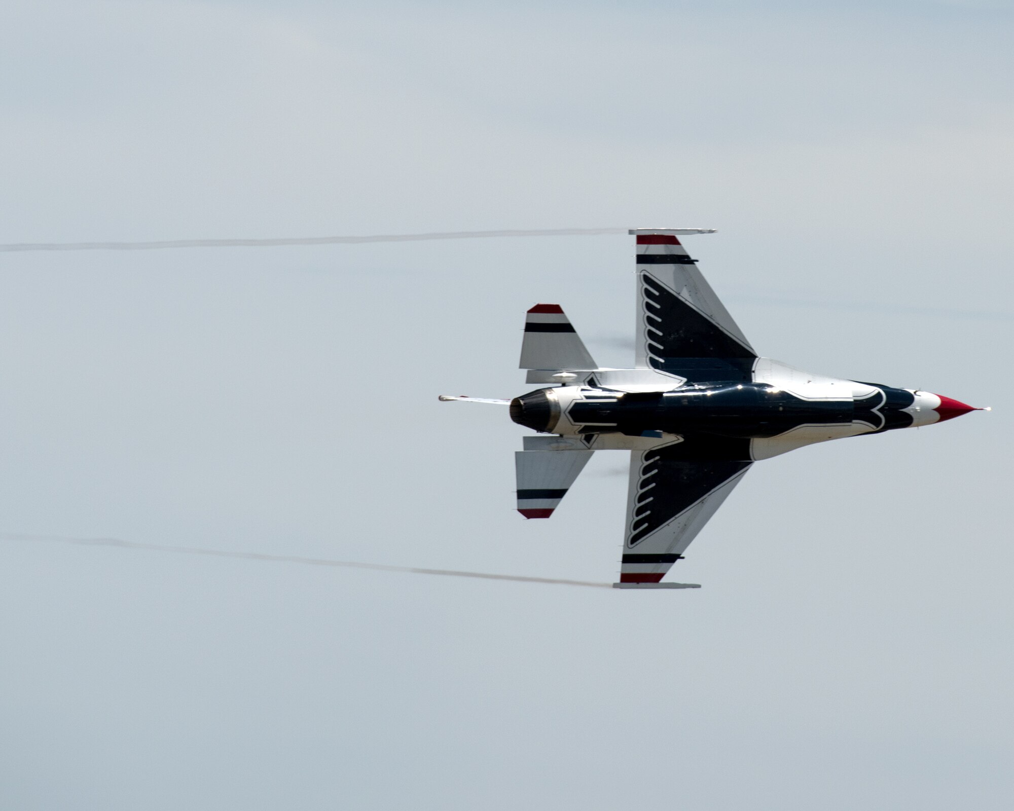 The United States Air Force Thunderbirds perform an aerial demonstration at Travis Air Force Base, Calif., May 5, 2017. The Thunderbirds headlined the Wings Over Solano Air Show at Travis. The two-day event featured performances by the U.S. Army Golden Knights parachute team, flyovers and static displays. (U.S. Air Force photo by Louis Briscese)