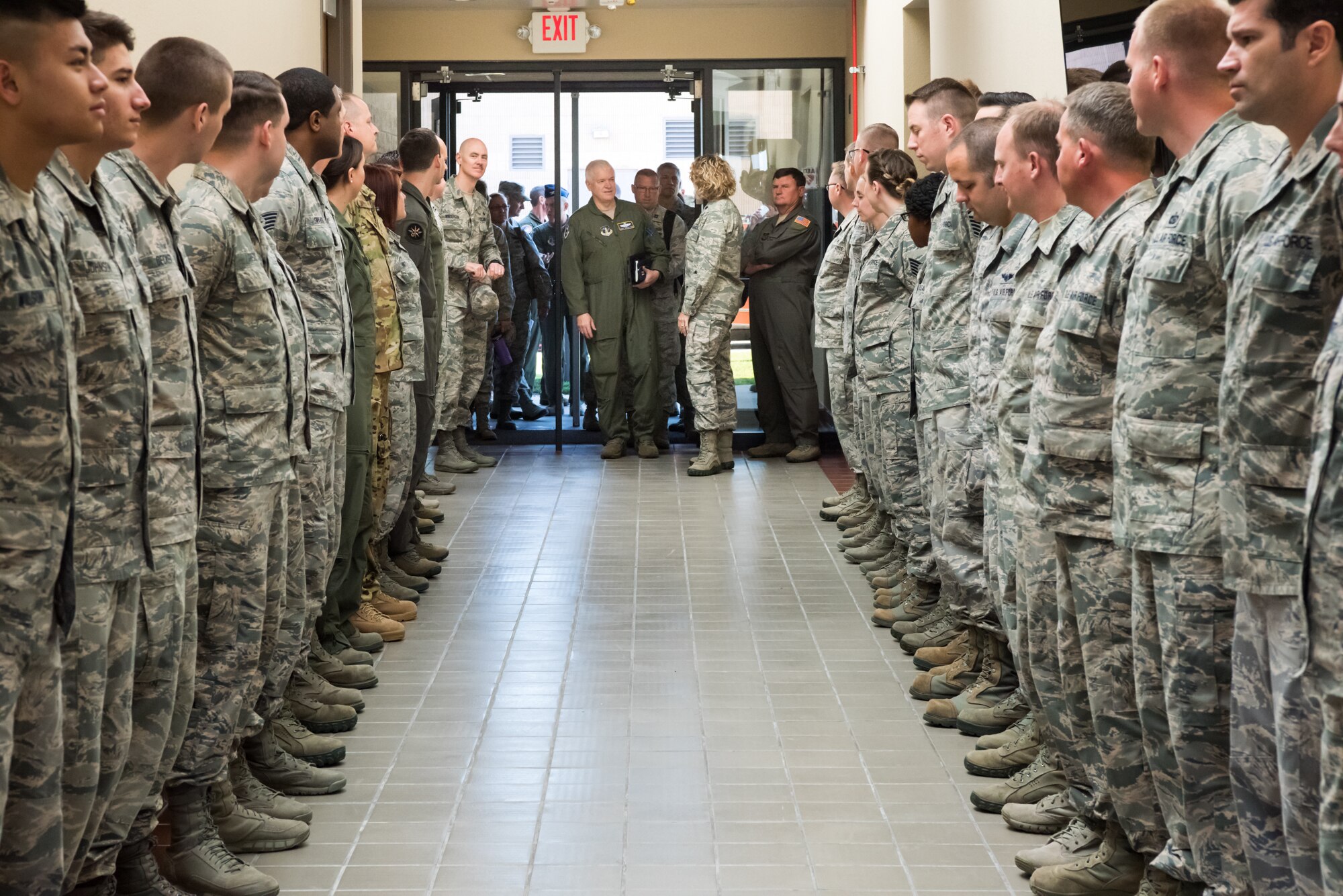 Lt. Col. Shelby Dreyer, 285th Special Operations Intelligence Squadron commander, introduces Lt. Gen. L. Scott Rice, director of the Air National Guard, to Airmen during a tour of the 137th Special Operations Wing at Will Rogers Air National Guard Base in Oklahoma City, May 7, 2017. The tour allowed the director and several other distinguished visitors to not only get a look into the special operations mission of the 137 SOW but also find ways to better serve the Airmen of the Air National Guard. (U.S. Air Force photo by Staff Sgt. Kasey Phipps)