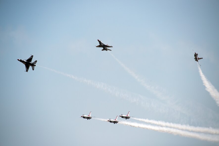 The U.S. Air Force Thunderbirds perform an aerial demonstration during the Wings over Solano Air Show at Travis Air Force Base, Calif., May 7, 2017. The two-day event also featured performances by the U.S. Army Golden Knights parachute team, flyovers and static displays. (U.S. Air Force photo by Louis Briscese)