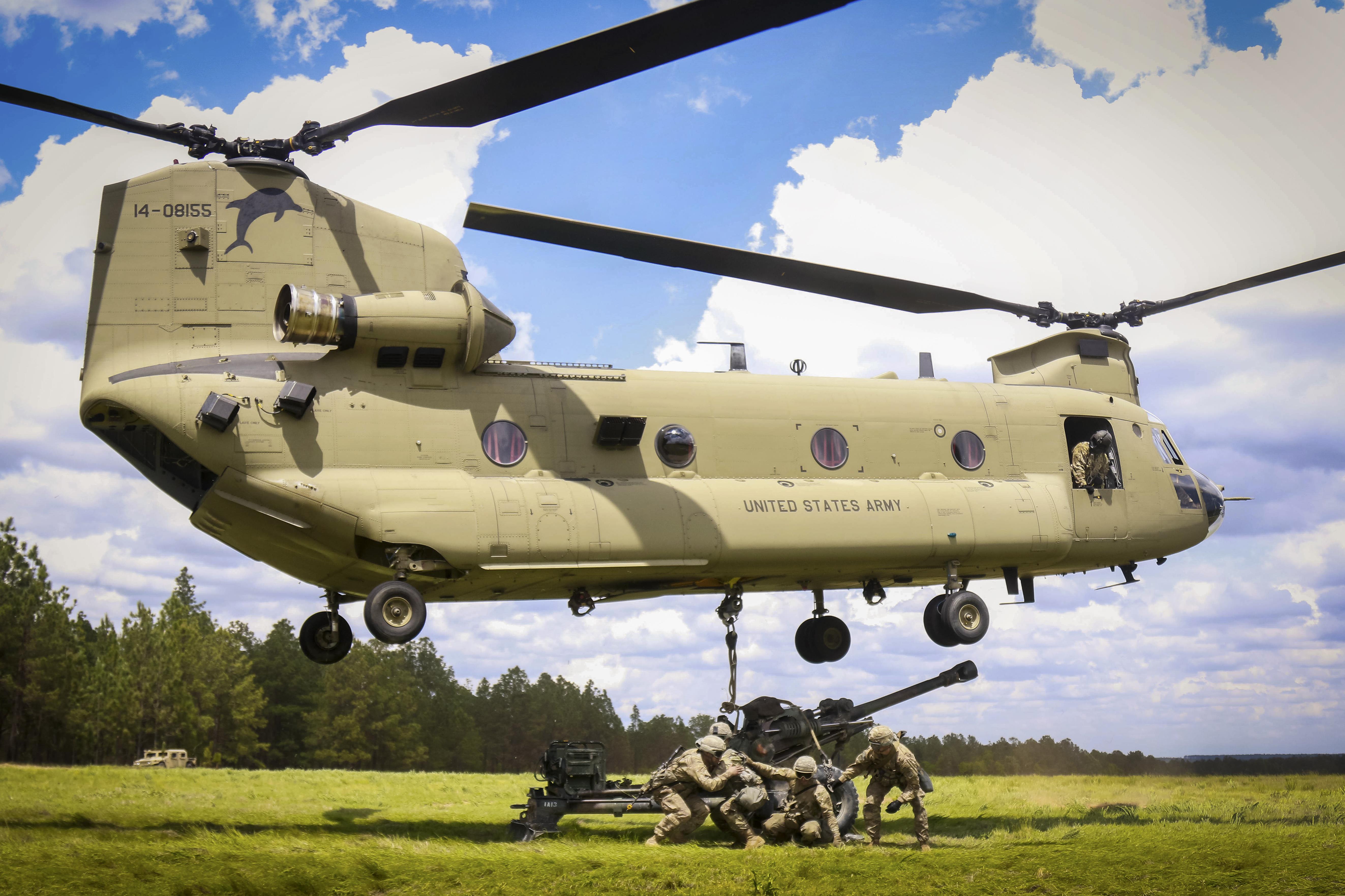 Boeing ch. Boeing Ch-47 Chinook. Вертолёт "Boeing Ch-47 Chinook". Вертолет Боинг Ch-47 Чинук. Ch-47f Chinook.