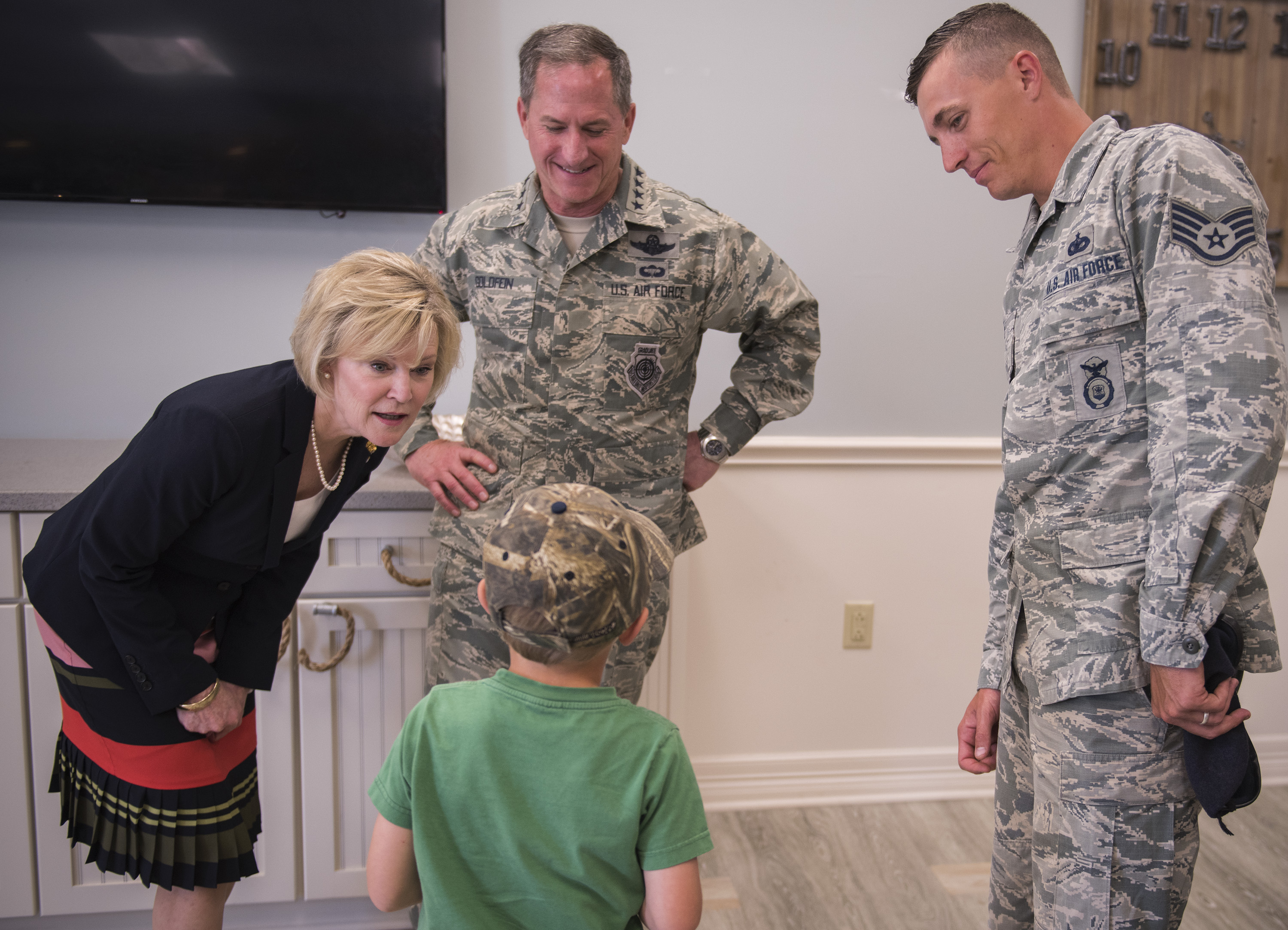 Csaf Visits Eglin Air Force Base Article Display 8840