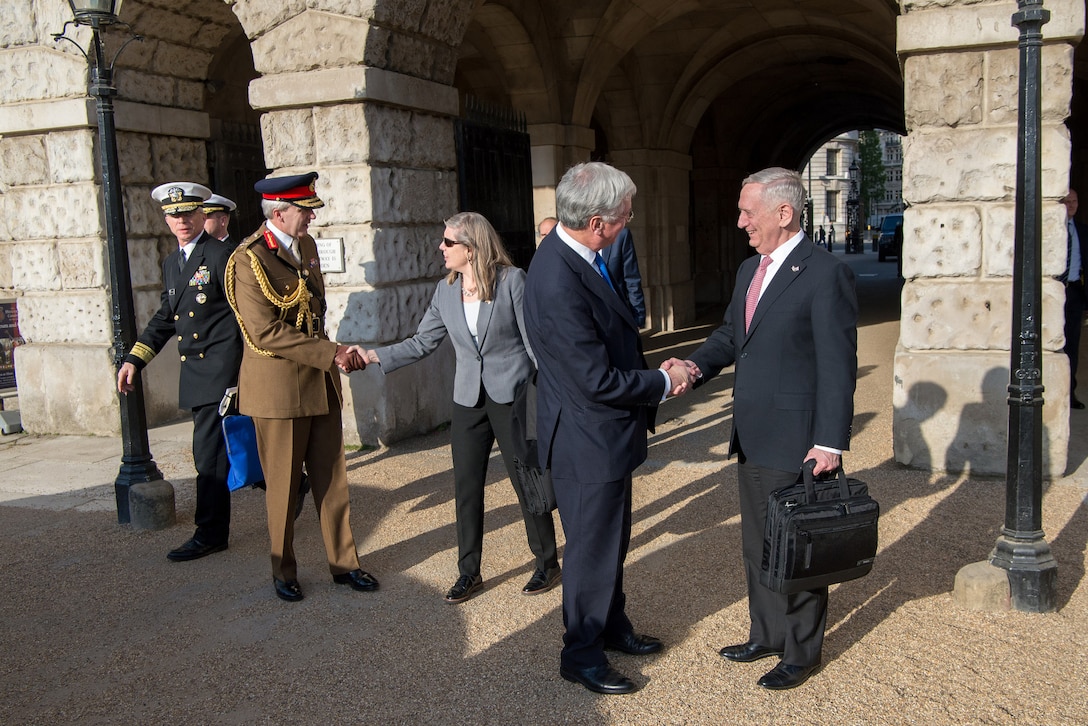 Defense Secretary Jim Mattis, right, meets with British Defense Secretary Michael Fallon at the Ministry of Defense in London, May 10, 2017. DoD photo by Air Force Staff Sgt. Jette Carr